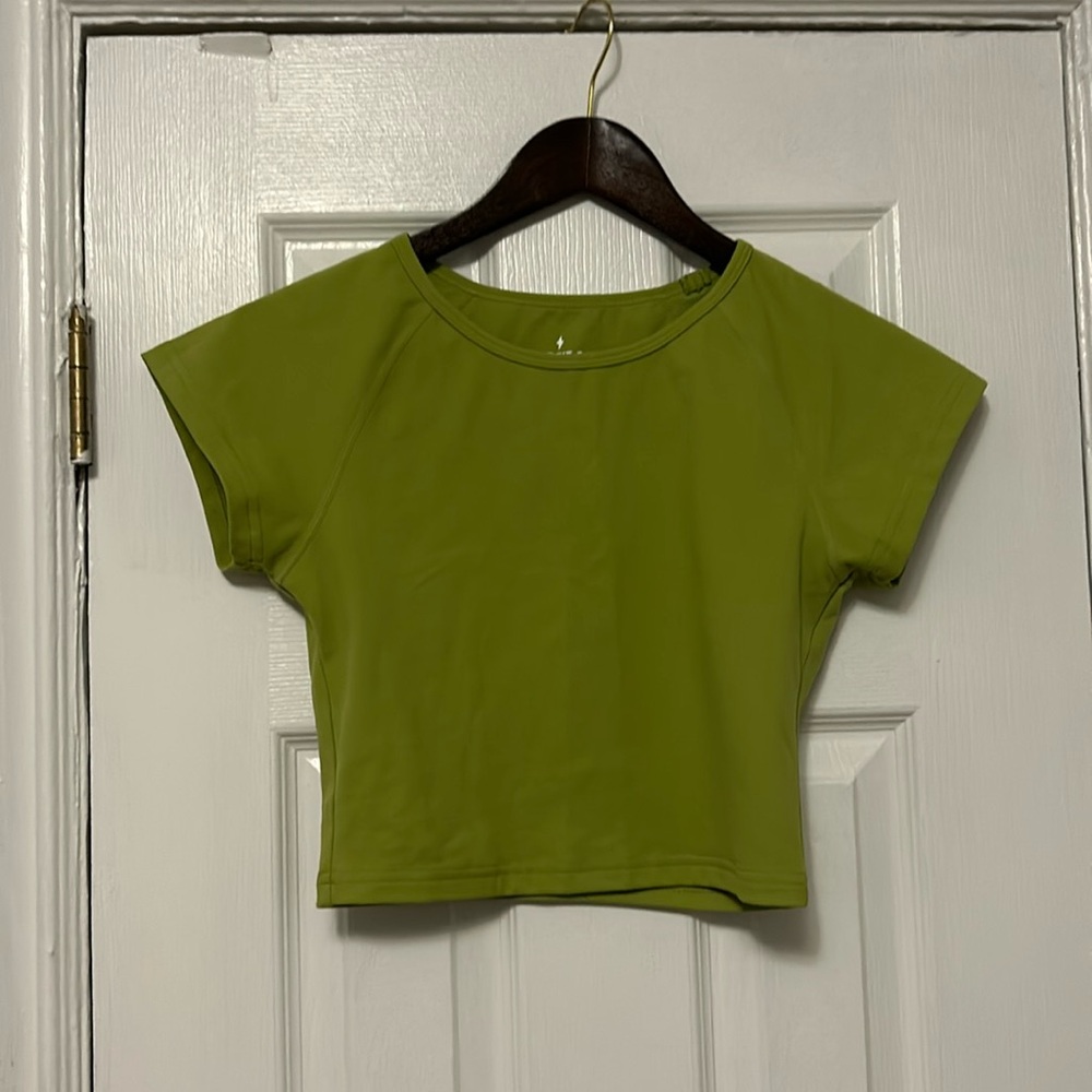 Azur Fit cropped tee